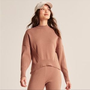 Abercrombie LuxeLoft Crew Sweater & Pants set